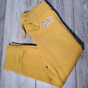 GAP toddler boy's mustard yellow joggers Size 3
